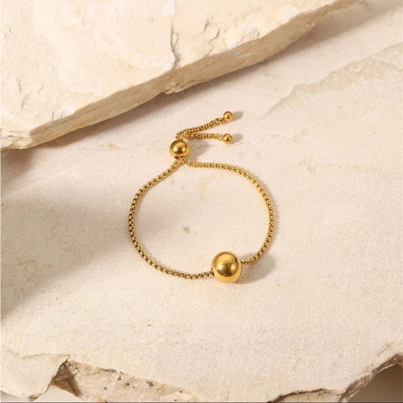 18K Gold Plated Ball Pendant Chain Pull Bracelet - Picture 3 of 7